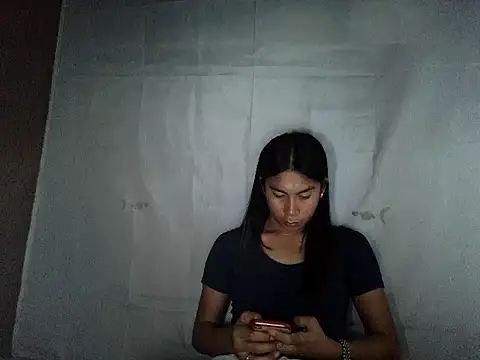 Asian PrettyAle online show from April 11, 1:25 pm