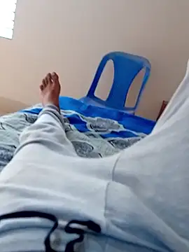 hackyourpussyxh online show from January 12, 9:46 am