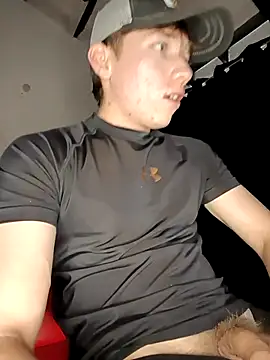 Snapshot of Logan_sixxer chatting on October 19, 10:02 pm Logan sixxer online show from October 19, 10:02 pm