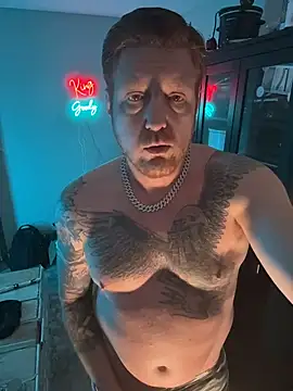 CloudyKingG online show from March 3, 5:20 pm