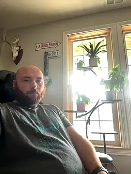 Snapshot of Bidea2034 chatting on October 15, 4:47 pm Bidea2034 online show from October 15, 4:47 pm