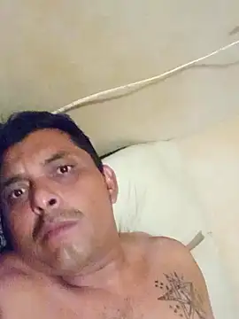 125Delfin90 online show from November 14, 2:15 am