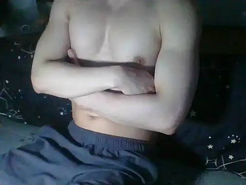 malacobi0 online show from September 30, 4:32 pm