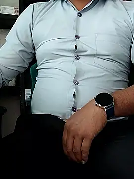 hunk28 6 online show from November 23, 6:46 am