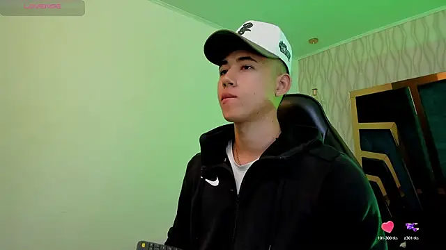 Draven Marceaux online show from October 29, 11:24 am