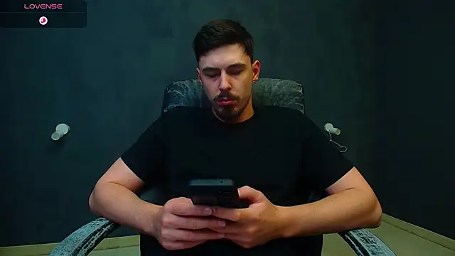 EnzoRace online show from November 19, 6:13 am