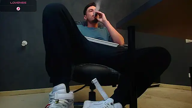 EnzoRace online show from October 10, 7:13 am