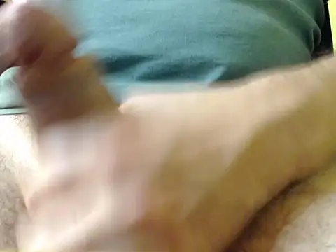 Snapshot of loquito261 chatting on October 13, 8:04 pm loquito261 online show from October 13, 8:04 pm