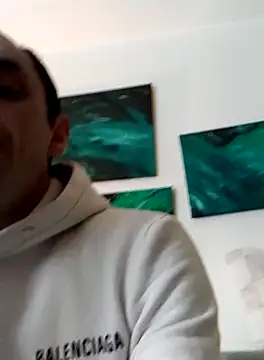 hotmen83 online show from January 18, 12:51 pm