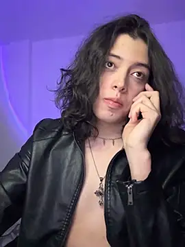 Deny  v online show from July 25, 3:36 am