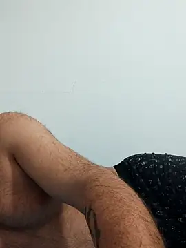 Snapshot of Ynsemr chatting on September 29, 9:54 pm Ynsemr online show from September 29, 9:54 pm