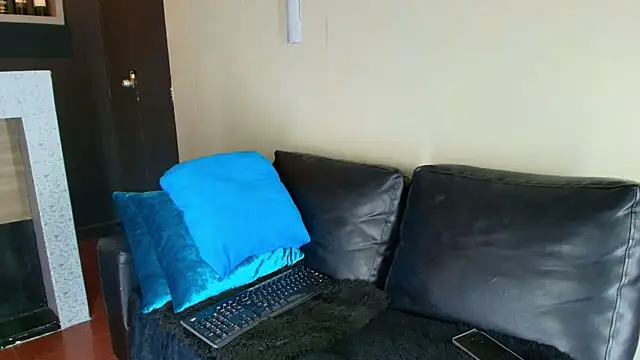  DantFox  online show from October 14, 7:21 pm