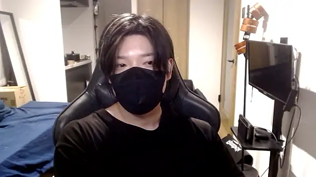 Snapshot of Mei-Tanaka chatting on October 4, 4:23 pm Mei-Tanaka online show from October 4, 4:23 pm