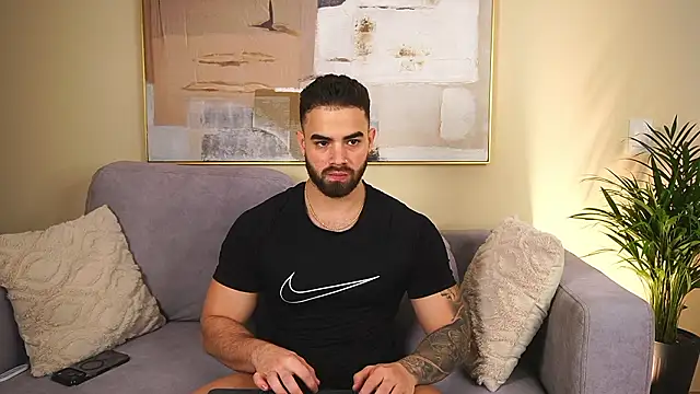 Paul Phoenix online show from February 17, 8:30 pm