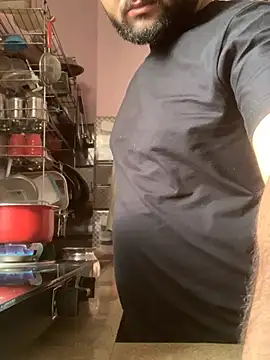 amitsharma7868 online show from February 28, 2:32 am