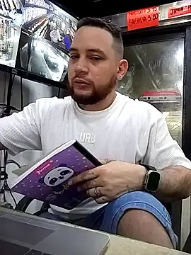 Catire10  online show from October 20, 1:37 pm