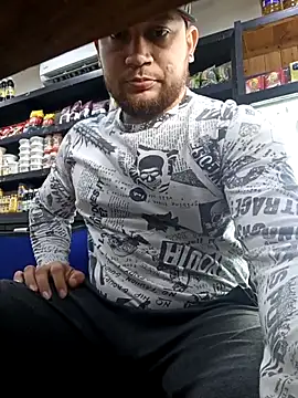 Catire10  online show from November 28, 3:25 pm