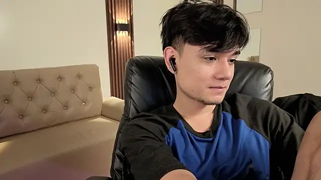 davoxer online show from April 10, 6:20 am