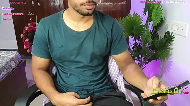 Snapshot of fit201 chatting on November 1, 5:17 pm fit201 online show from November 1, 5:17 pm