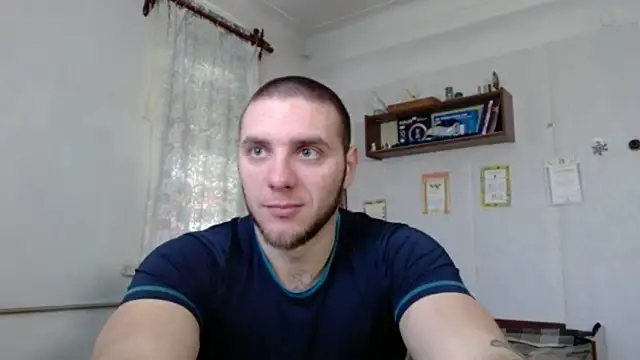 Jordan1Dior online show from March 29, 8:25 am