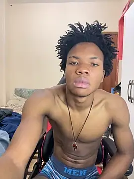 Snapshot of eunegrao chatting on September 18, 2:57 am eunegrao online show from September 18, 2:57 am