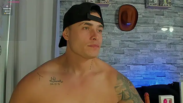 connorsmiith online show from November 21, 9:36 pm