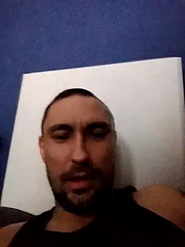 JarekJarek93 online show from December 1, 7:39 pm