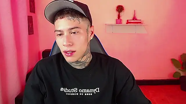 setthomas online show from January 7, 9:53 pm