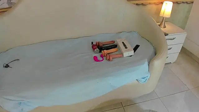 magnus serket online show from November 26, 11:46 am