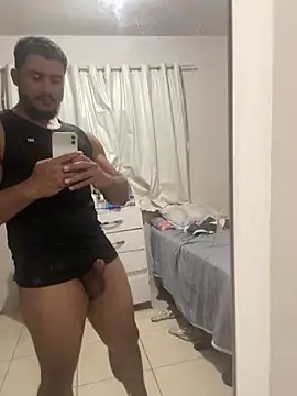 alanjordan100 online show from February 15, 3:24 am