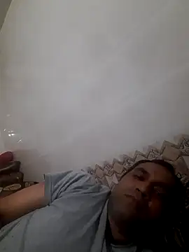 Snapshot of Hot-boy077 chatting on October 22, 9:24 am Hot-boy077 online show from October 22, 9:24 am
