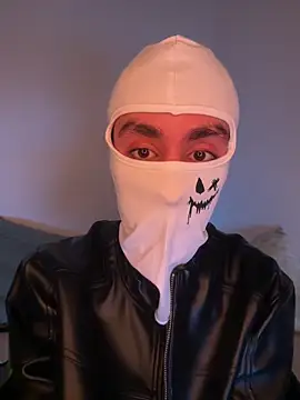 HitShelf online show from April 11, 10:35 pm