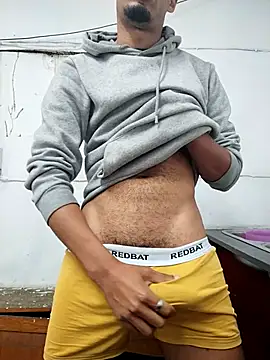 ColouredPapi online show from September 10, 10:58 am