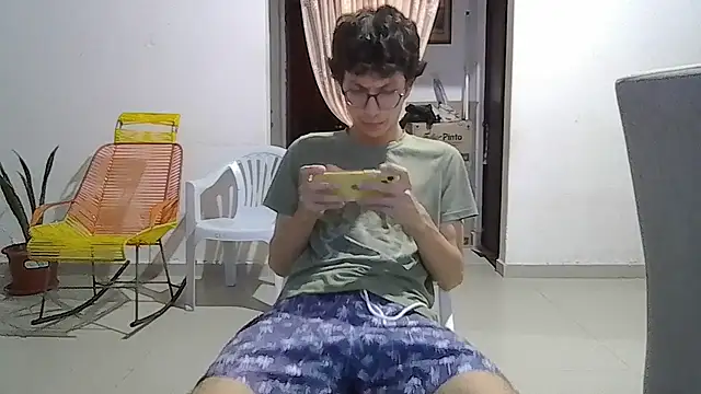 Kevintdx online show from April 16, 2:44 am