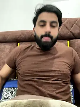 hottestboy03 online show from January 10, 6:18 am