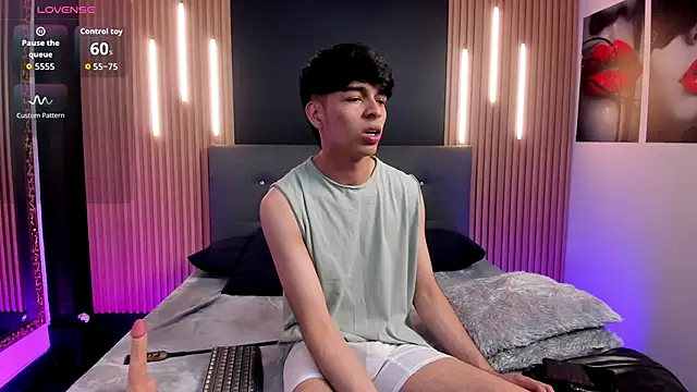 OnlyJos online show from November 30, 8:33 pm