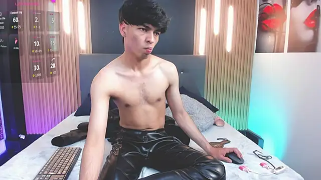 OnlyJos online show from December 15, 8:39 pm