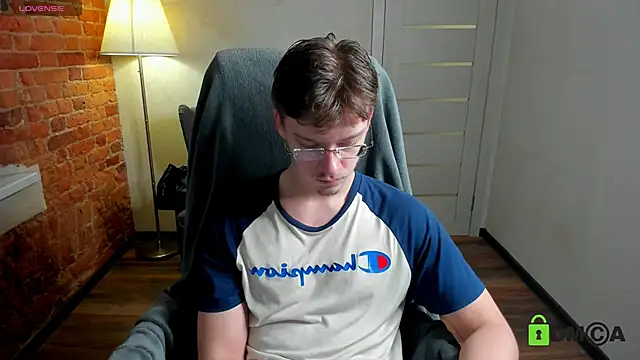 Harm Dick online show from December 21, 12:35 pm