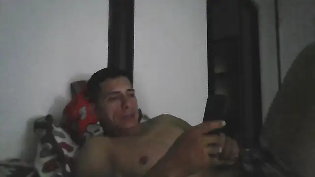 Snapshot of turcosexoactivo chatting on October 14, 1:23 am turcosexoactivo online show from October 14, 1:23 am