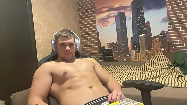 MusclePhantom online show from October 27, 10:56 pm