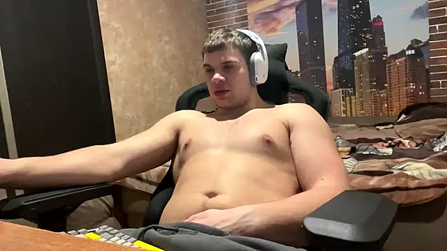 MusclePhantom online show from February 10, 9:52 pm