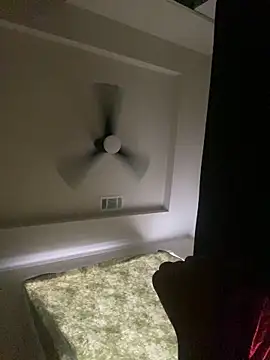 huhgtr online show from March 18, 1:14 pm