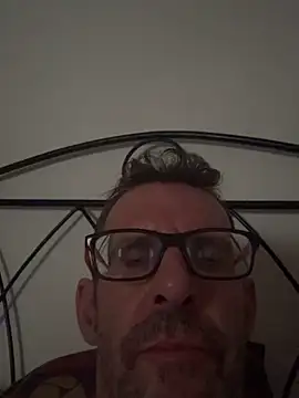 gigolobcn online show from September 17, 5:14 pm