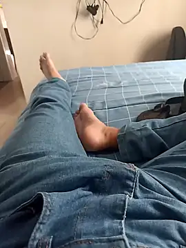 Snapshot of comobucetinhas chatting on September 8, 6:40 pm comobucetinhas online show from September 8, 6:40 pm