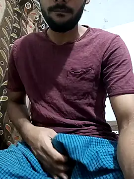 Snapshot of mayur_raaje chatting on October 24, 7:15 pm mayur raaje online show from October 24, 7:15 pm