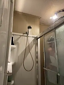 SlimSexxxy69 online show from April 1, 10:28 am