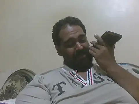 elpoop7305 online show from July 12, 5:26 pm