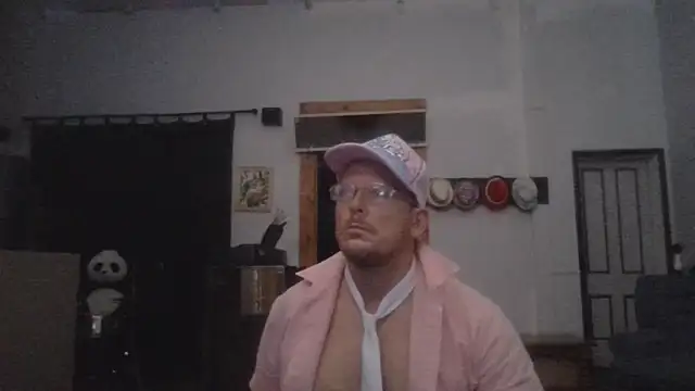 Pussyismyfavoritetaste online show from April 19, 1:10 pm