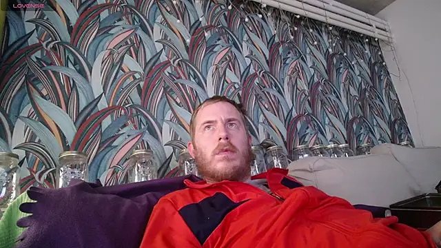 Snapshot of gaydavid chatting on October 30, 1:19 am gaydavid online show from October 30, 1:19 am