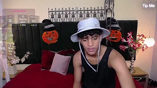 jhos padill online show from November 3, 1:24 pm